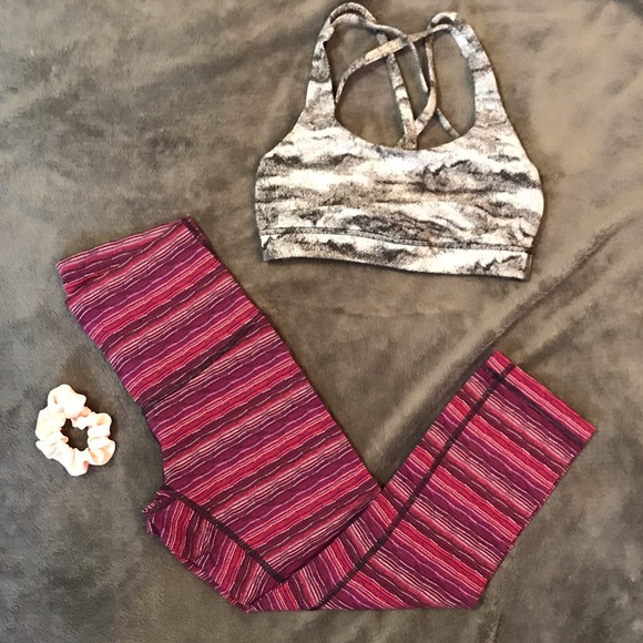 Lululemon cropped leggings - Picture 1 of 1